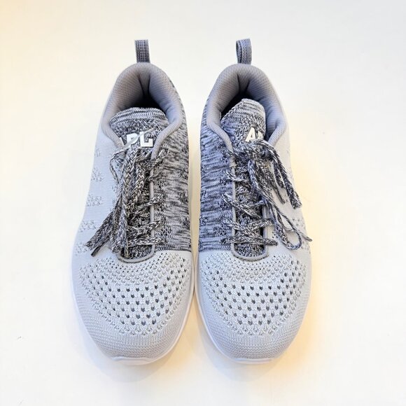APL Women’s TechLoom Pro Running Shoes, two tone gray, Size 7.5 - Picture 2 of 10